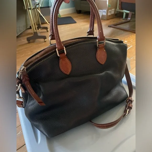 Dooney & Bourke Bag - Picture 3 of 8